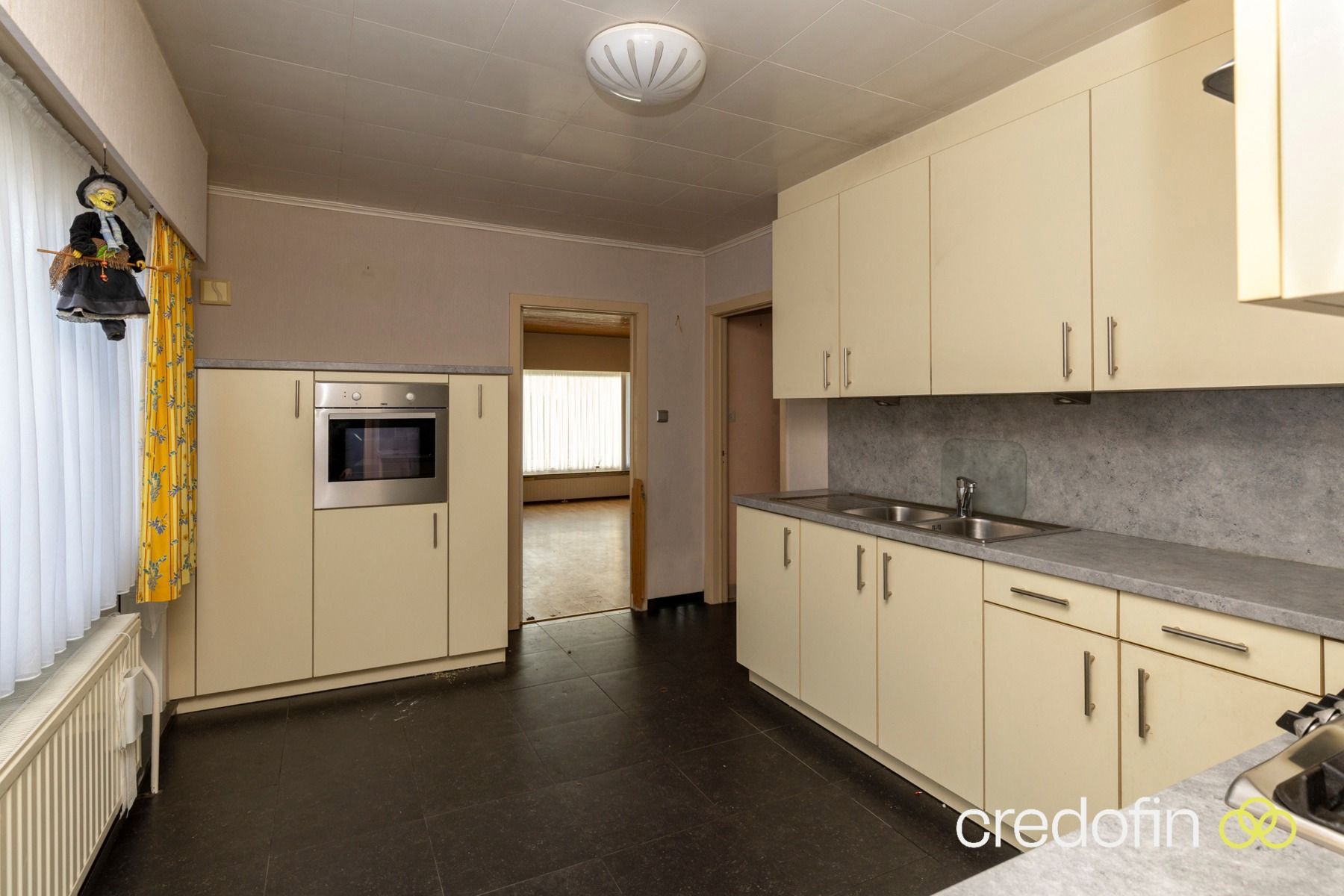 Bungalow met 3 slaapkamers en garage foto 8