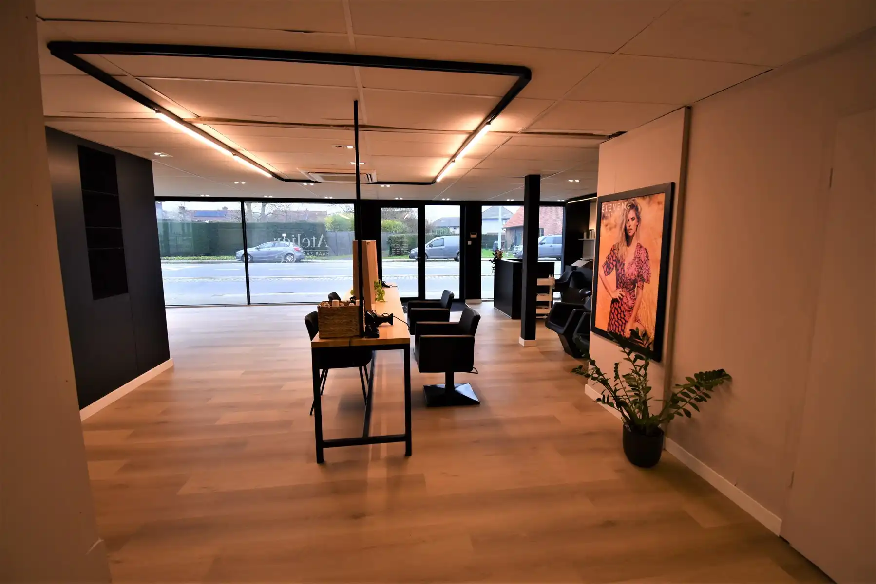 Goed gelegen commerciële ruimte foto 8