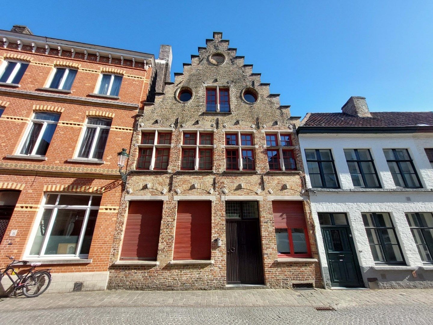 ()=>{if(producerUpdateValueVersion(node),producerAccessed(node),node.value===ERRORED)throw node.error;return node.value} Korte Vuldersstraat 17 - - 8000 Brugge
