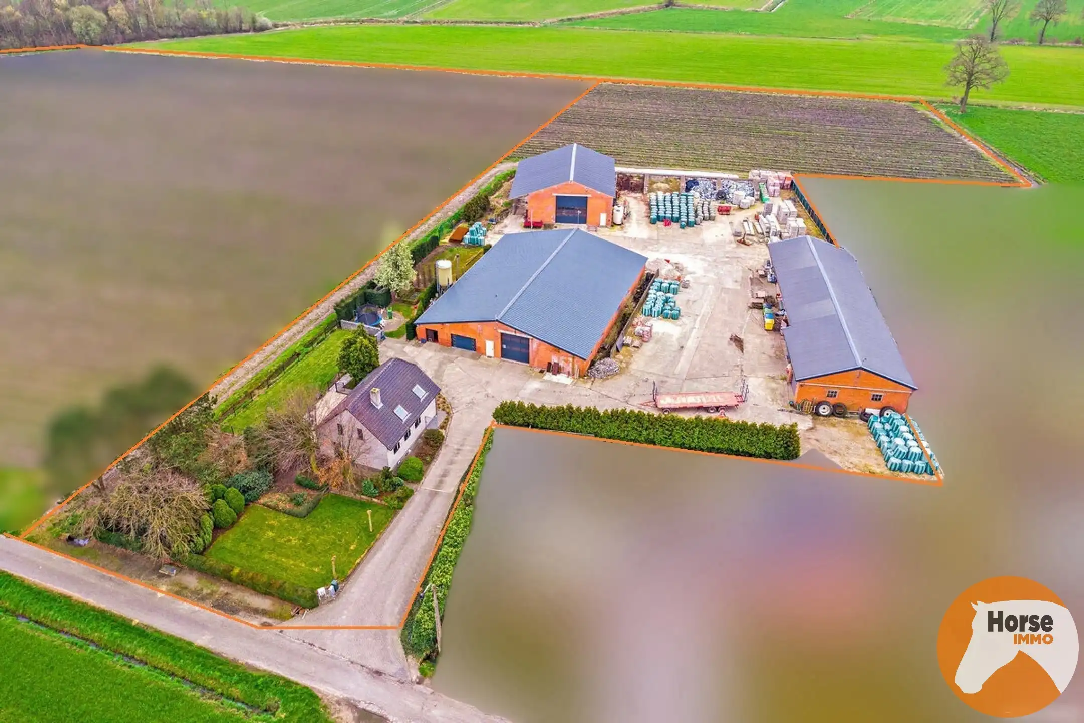 RAVELS - Landbouwbedrijf op ca 1.3 Ha foto {{pictureIndex}}