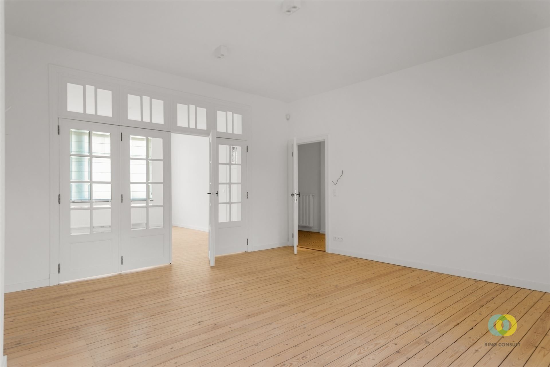 Centraal gelegen kantoor in gerenoveerd herenhuis foto 5