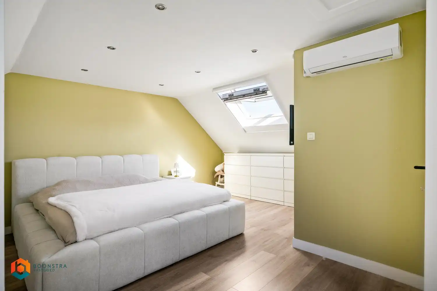 Woning met 5 slpkrs op ruim perceel (3945 m²) te OLV-Waver foto 22