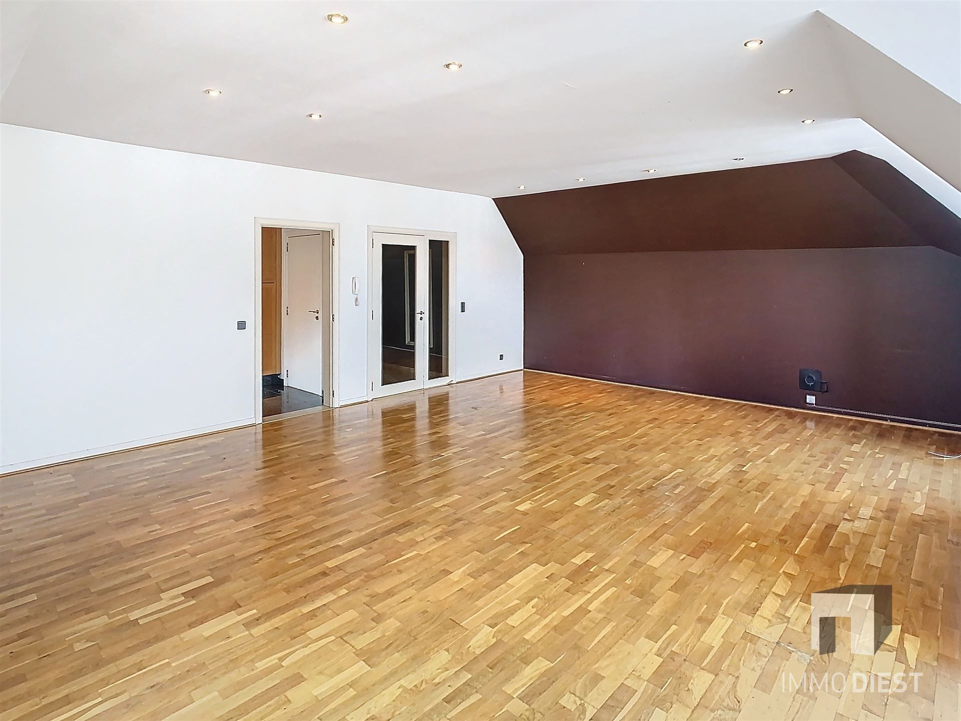 Knap appartement met 3 slpks op de markt van Diest (124m²)! foto 7