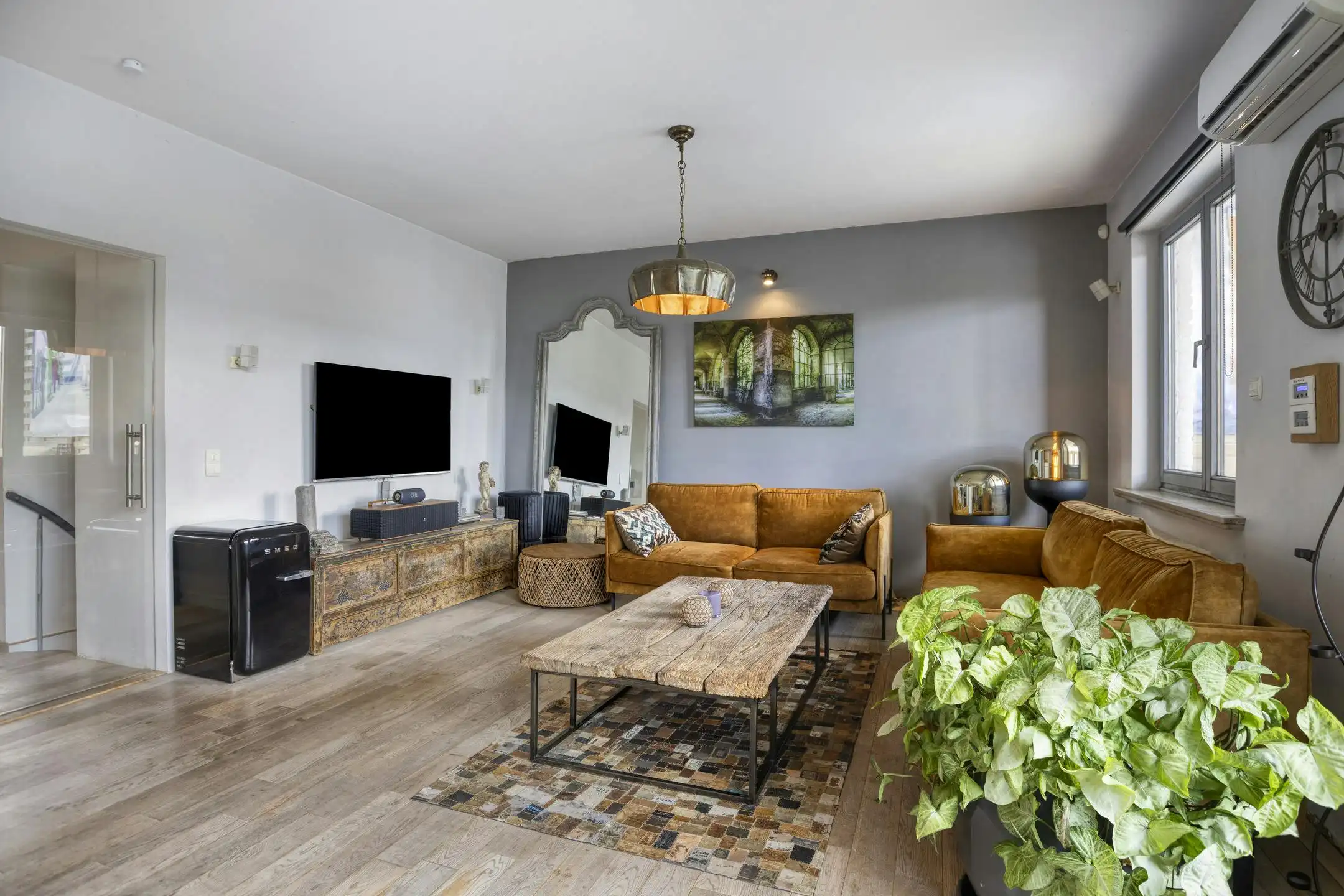 Uniek pand met woonst en wellnessfaciliteiten in Brugge foto 5