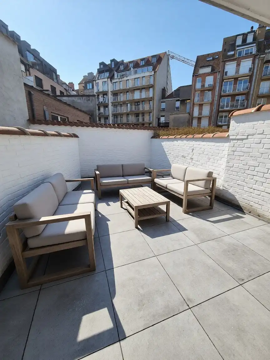 Exclusieve pied-à-terre met ruim terras op toplocatie! foto 11