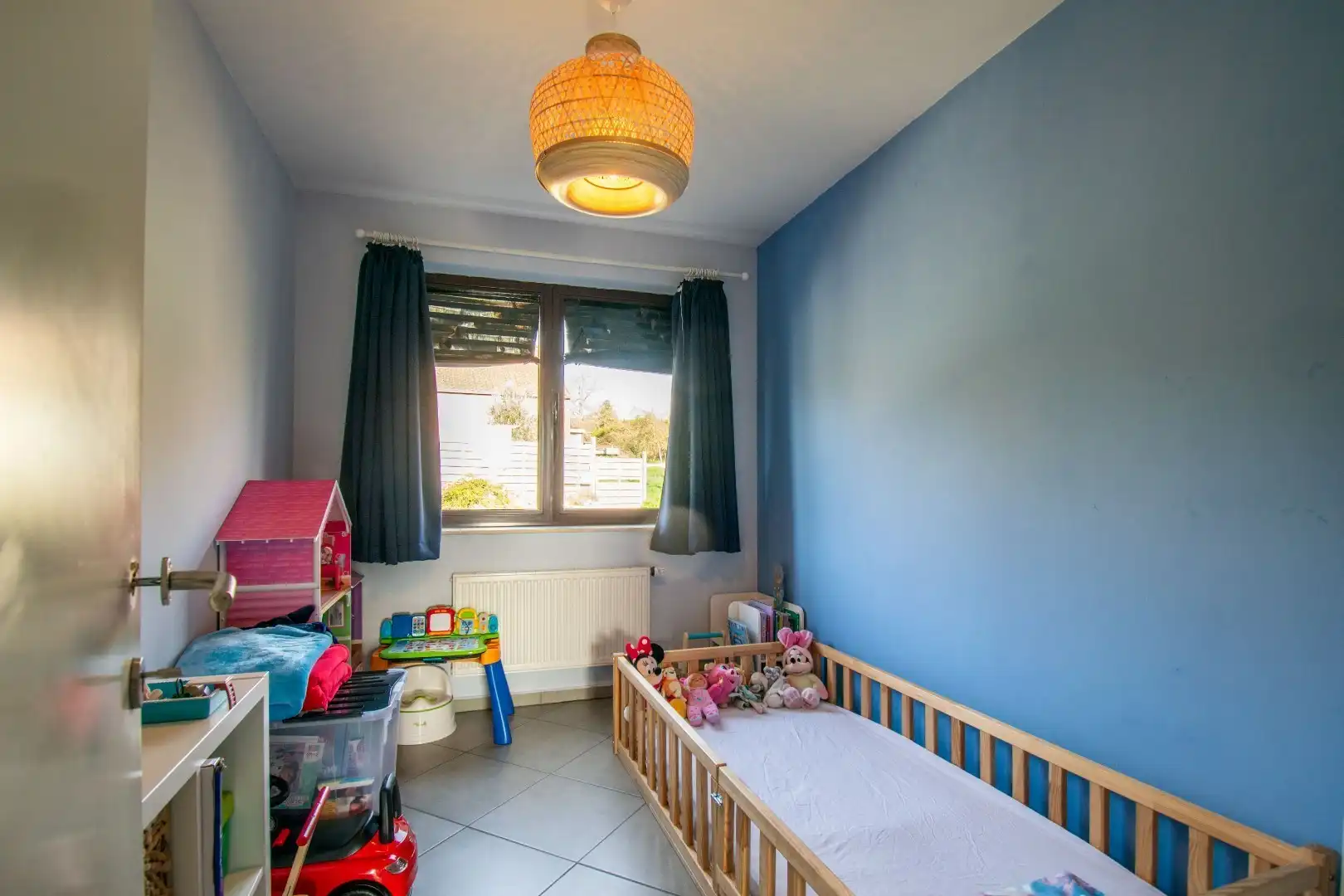 RUIM APPARTEMENT (EPC: B) MET 3 SLAAPKAMERS + GARAGE! foto 18