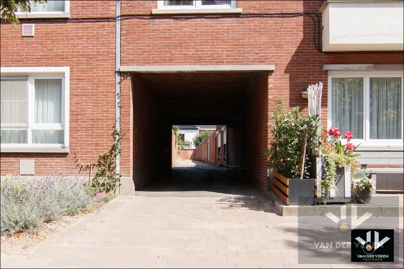 INSTAPKLAAR 2-SLPKAPP IN HET GEZELLIGE RUNKST foto 13