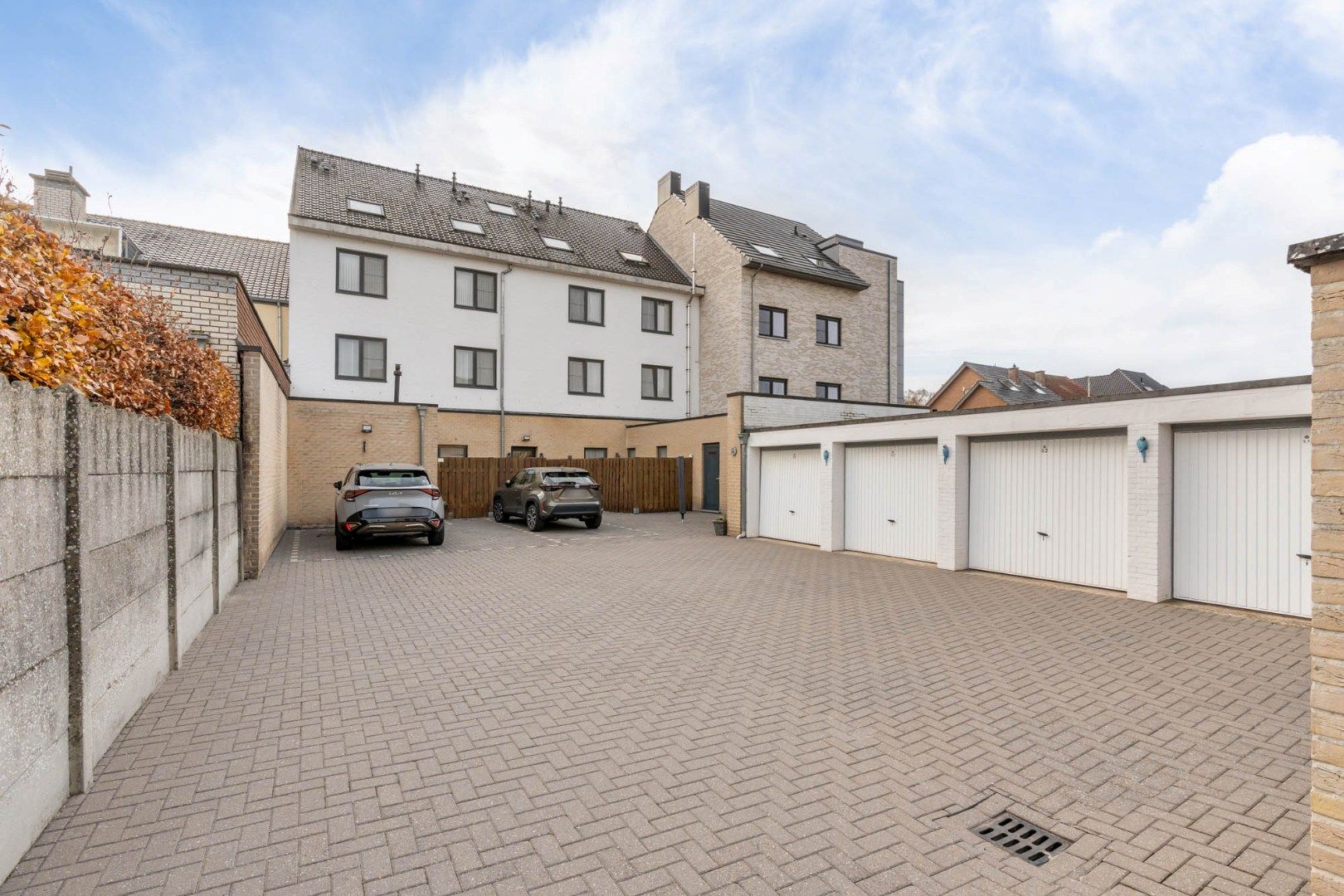 Comfortabel investeringsappartement met 2 slaapkamers en garage, in dorpskern foto 15