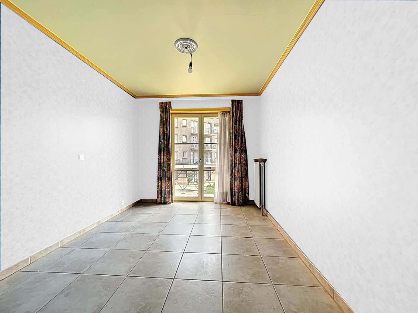 Ruim drie slaapkamer appartement op 800m van zee foto 4