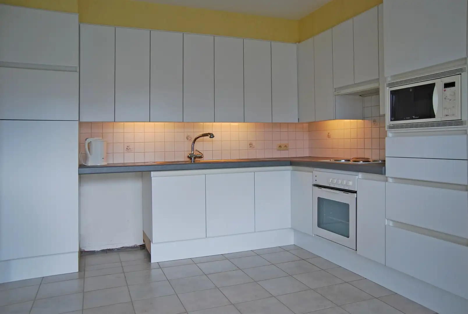 RUSTIG GELEGEN WONING MET TUIN EN GARAGE  foto 4