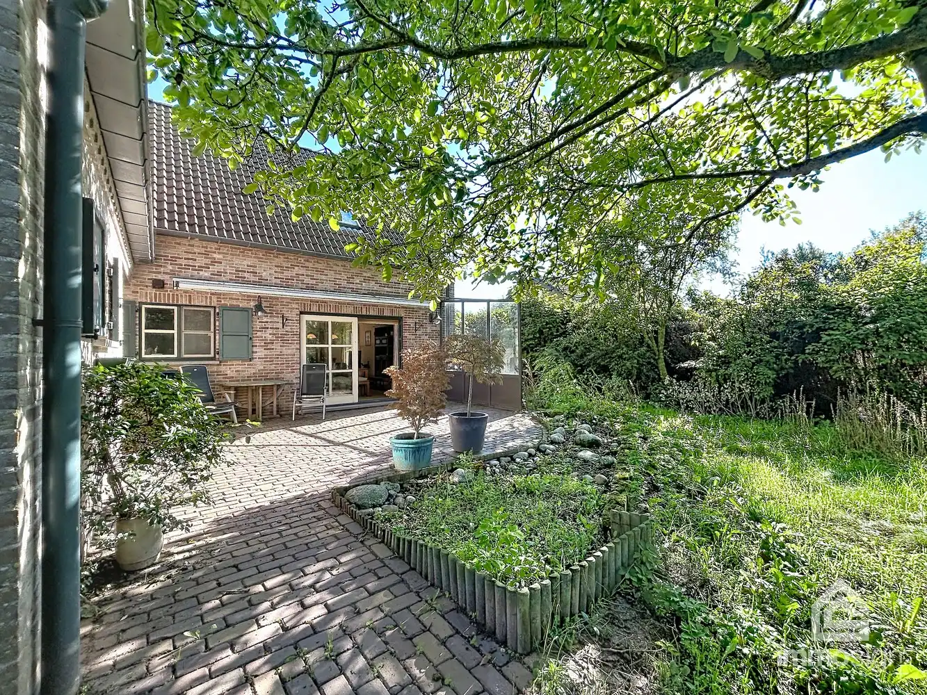 Charmante, ruime, gezinswoning met 4 slaapkamers te Hamont! foto 44