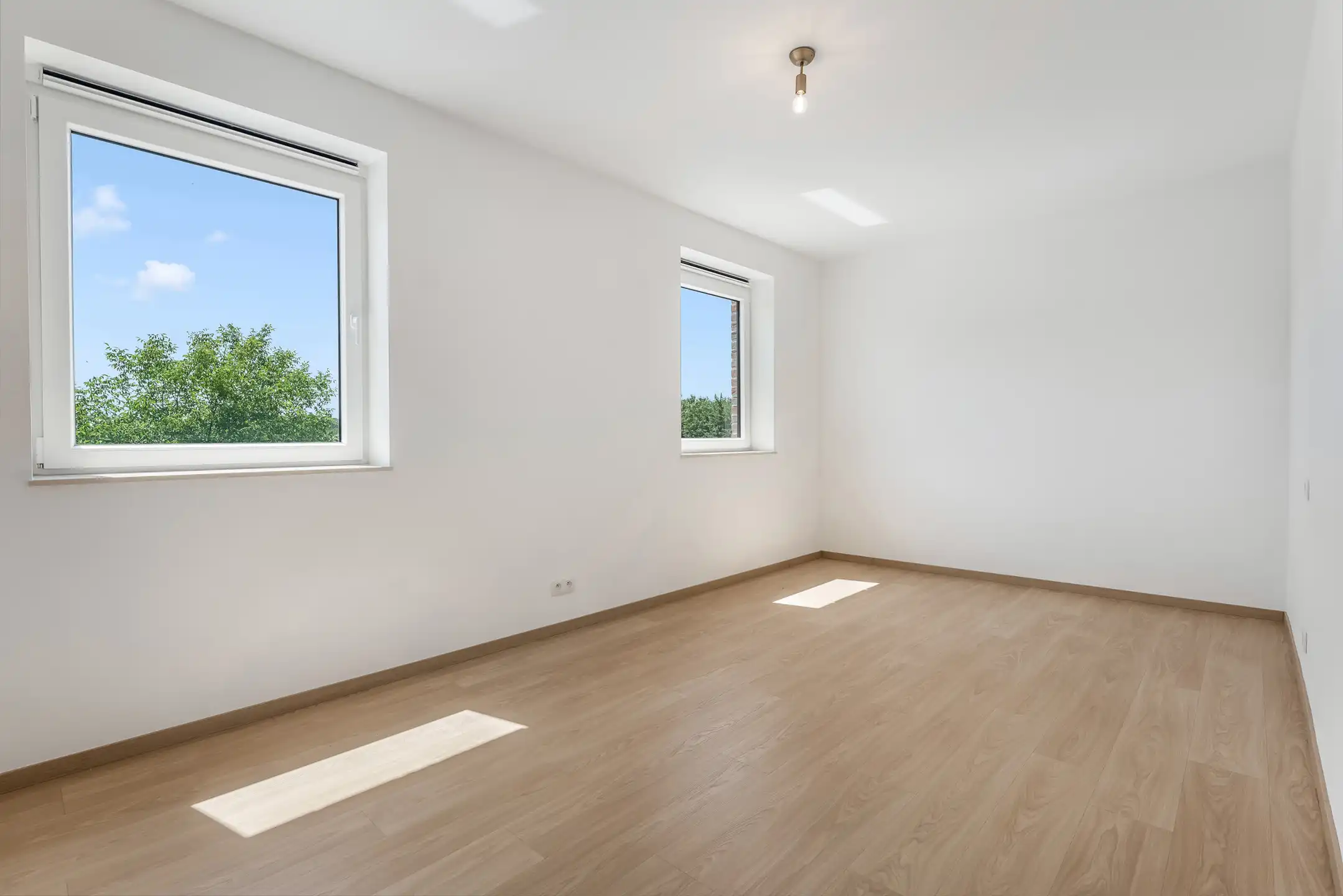 BEN-woning met dubbele garage  foto 12