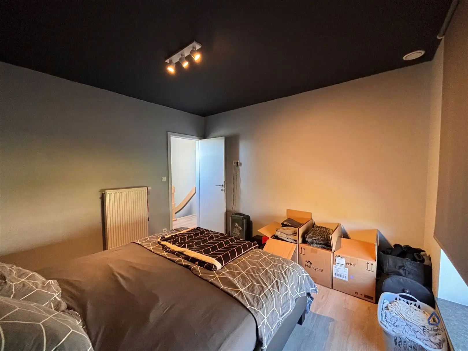 Moderne en energiezuinige woning met parking foto 15