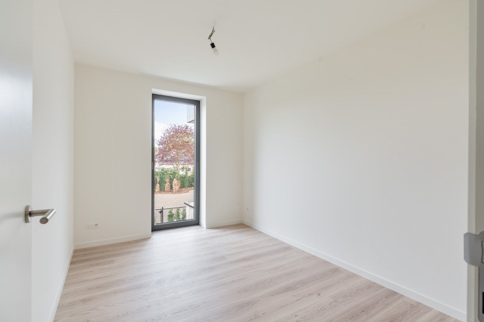 Mooi nieuwbouw appartement op de eerste verdieping met 3 slaapkamers en mooi terras in Zonhoven-centrum foto 15