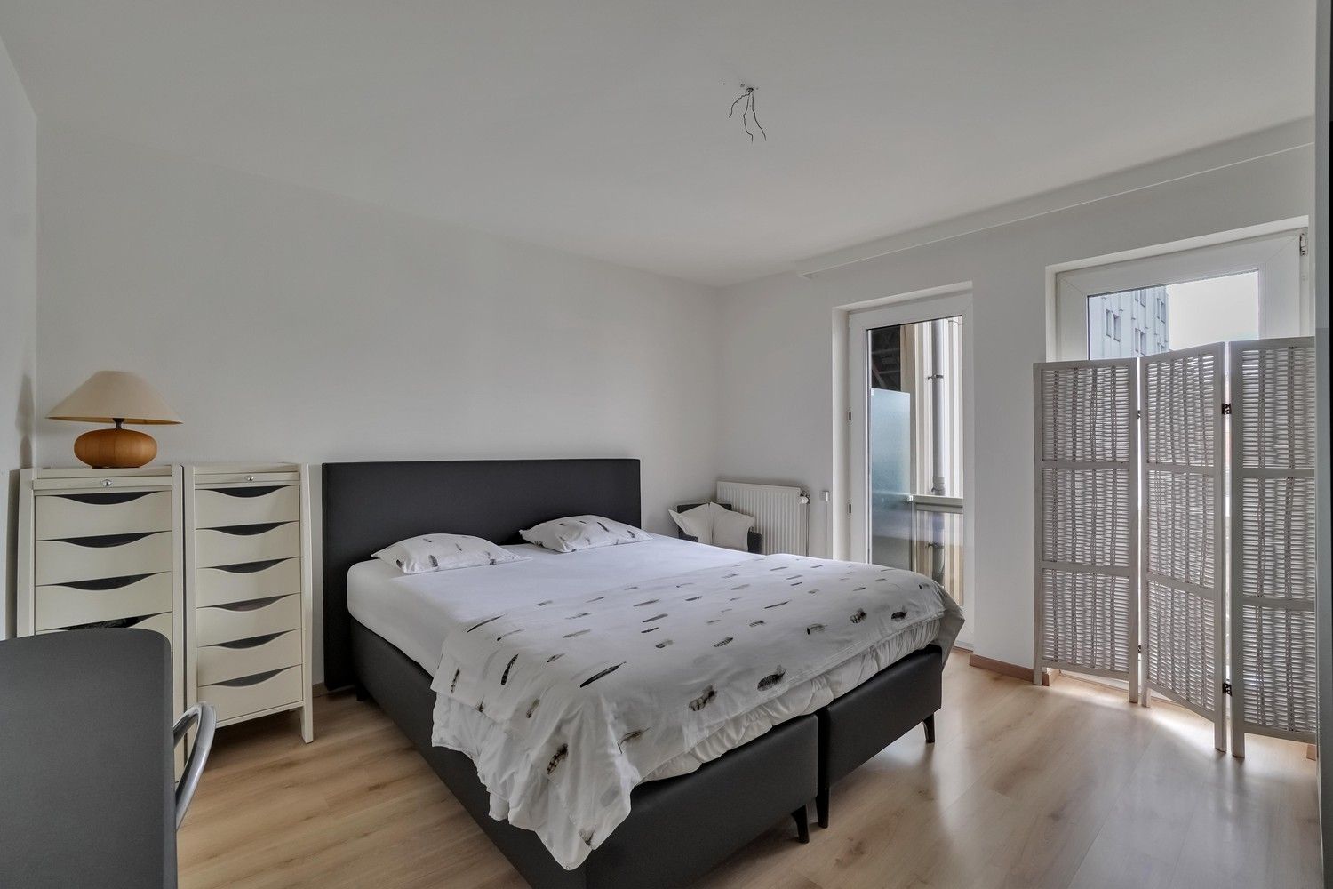 GEZELLIG INTREKKLAAR APPARTEMENT PAL IN GENK-CENTUM foto 13