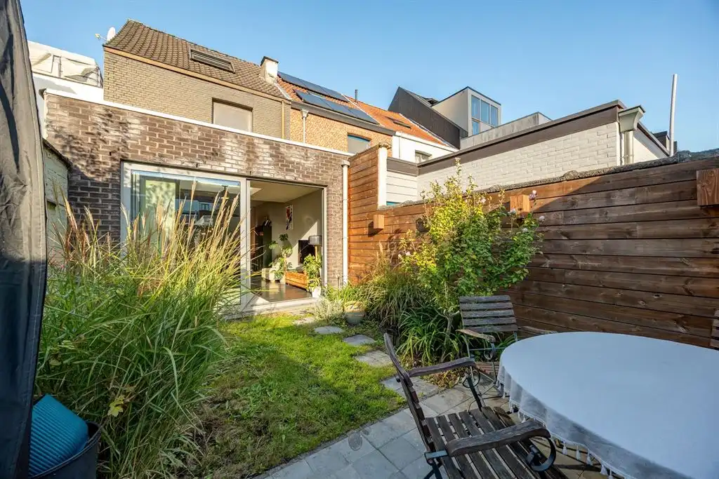 Instapklare woning met 3 slpk en gezellige tuin foto 4