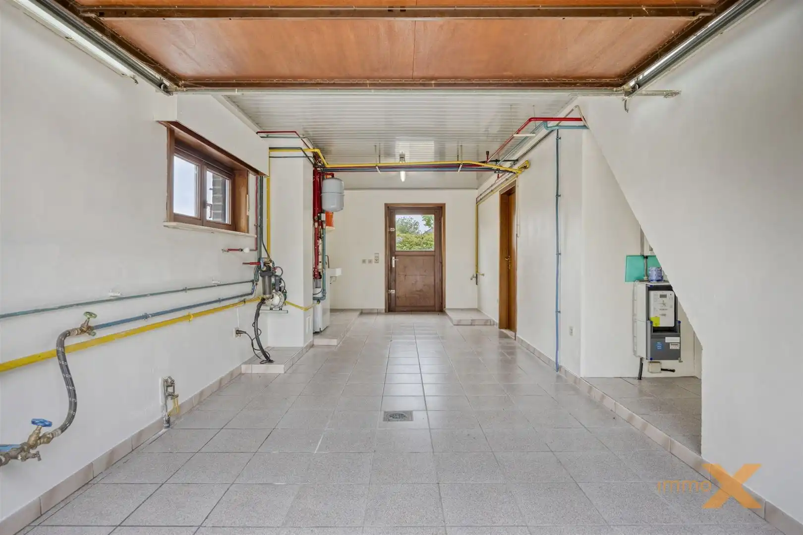 RESIDENTIEEL GELEGEN GEZINSWONING MET 3 SLPKS foto 10