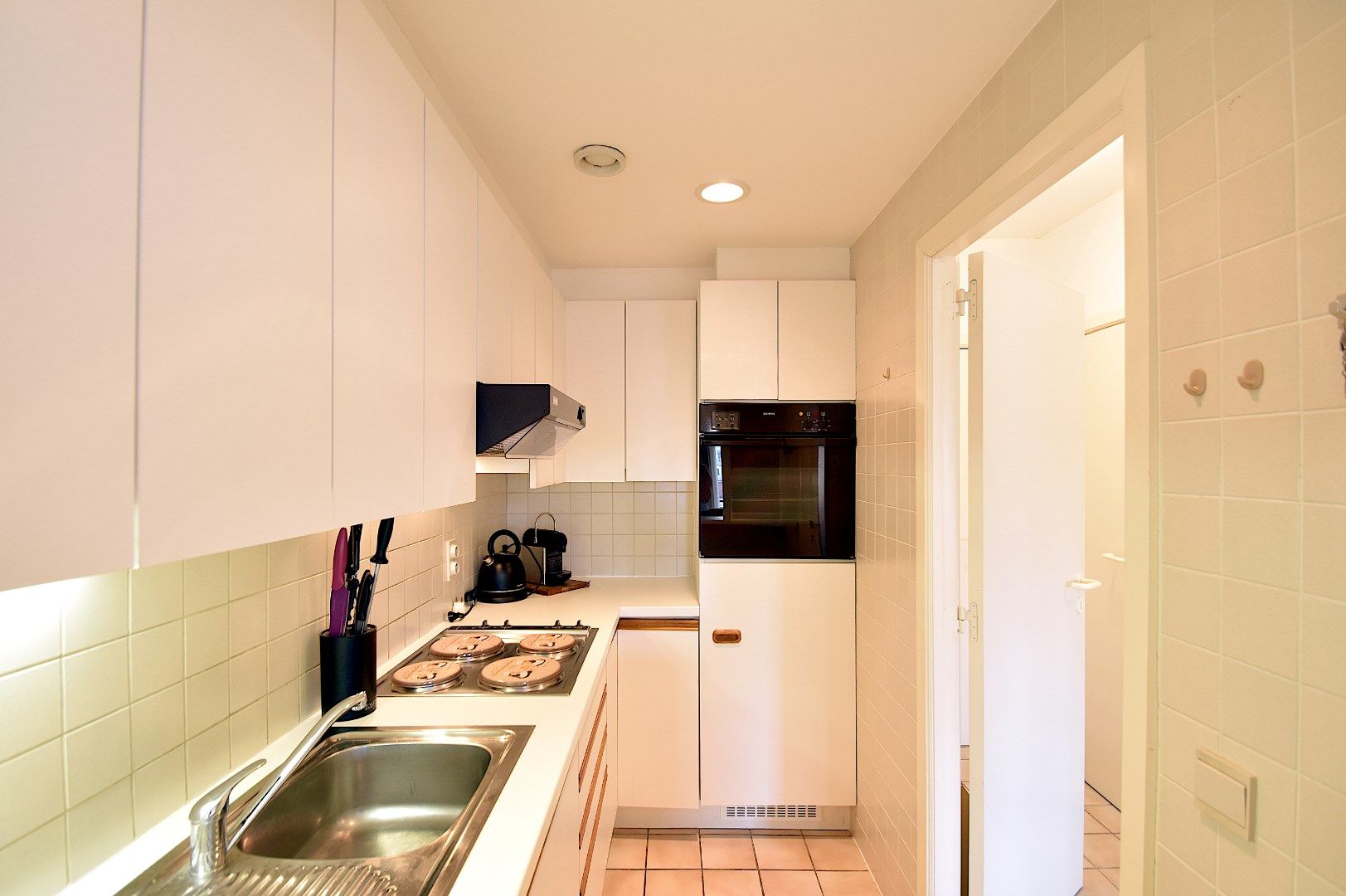Zuidgericht, verzorgd appartement aan de achterzijde van de Zeedijk foto 12