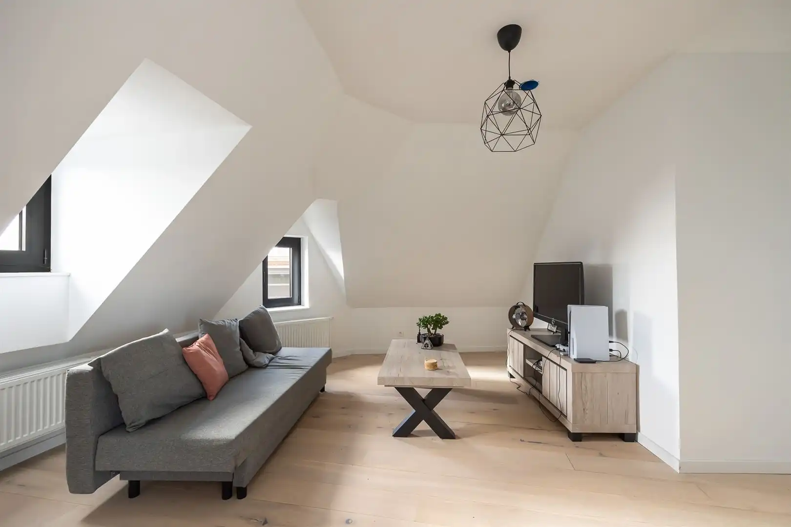 Lofty dakappartement met terras foto 4