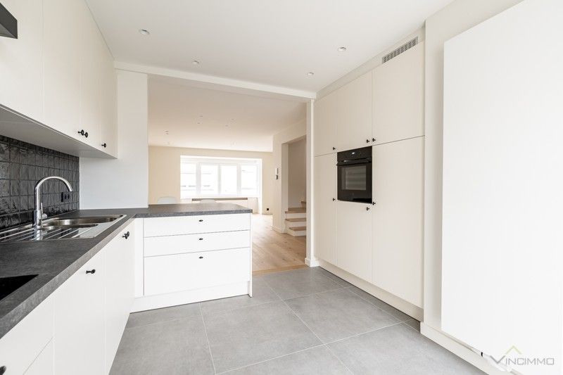 Prachtig gerenoveerd  energiezuinig duplexappartement op wandelafstand van de zee foto 13