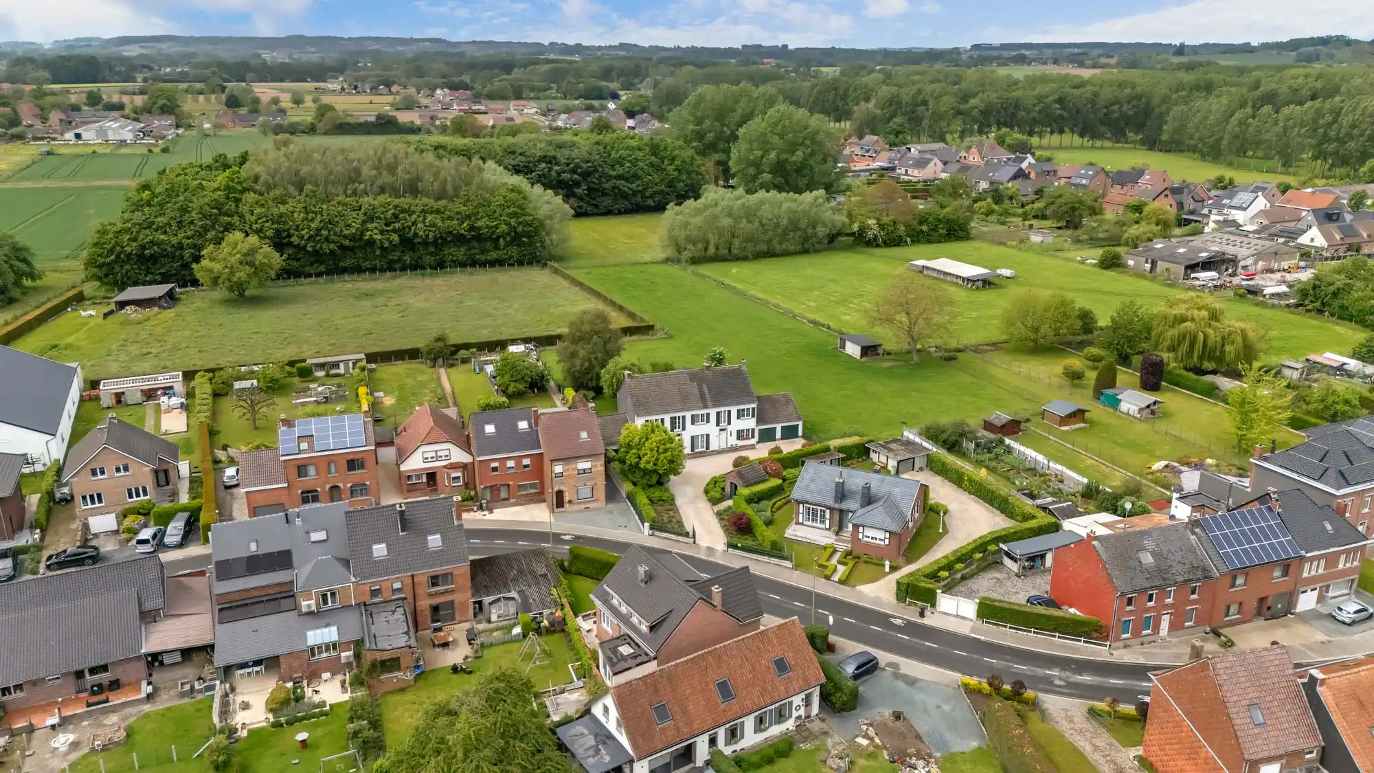 Charmewoningen met aanpalende weide te koop te Pajottegem! foto 12