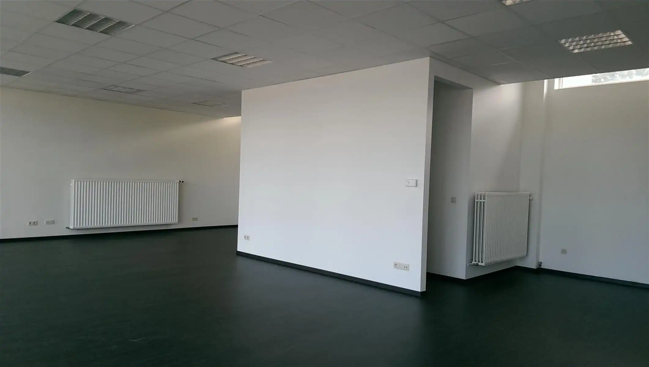 Verzorgde handelsruimte met parkeergelegenheid foto 6