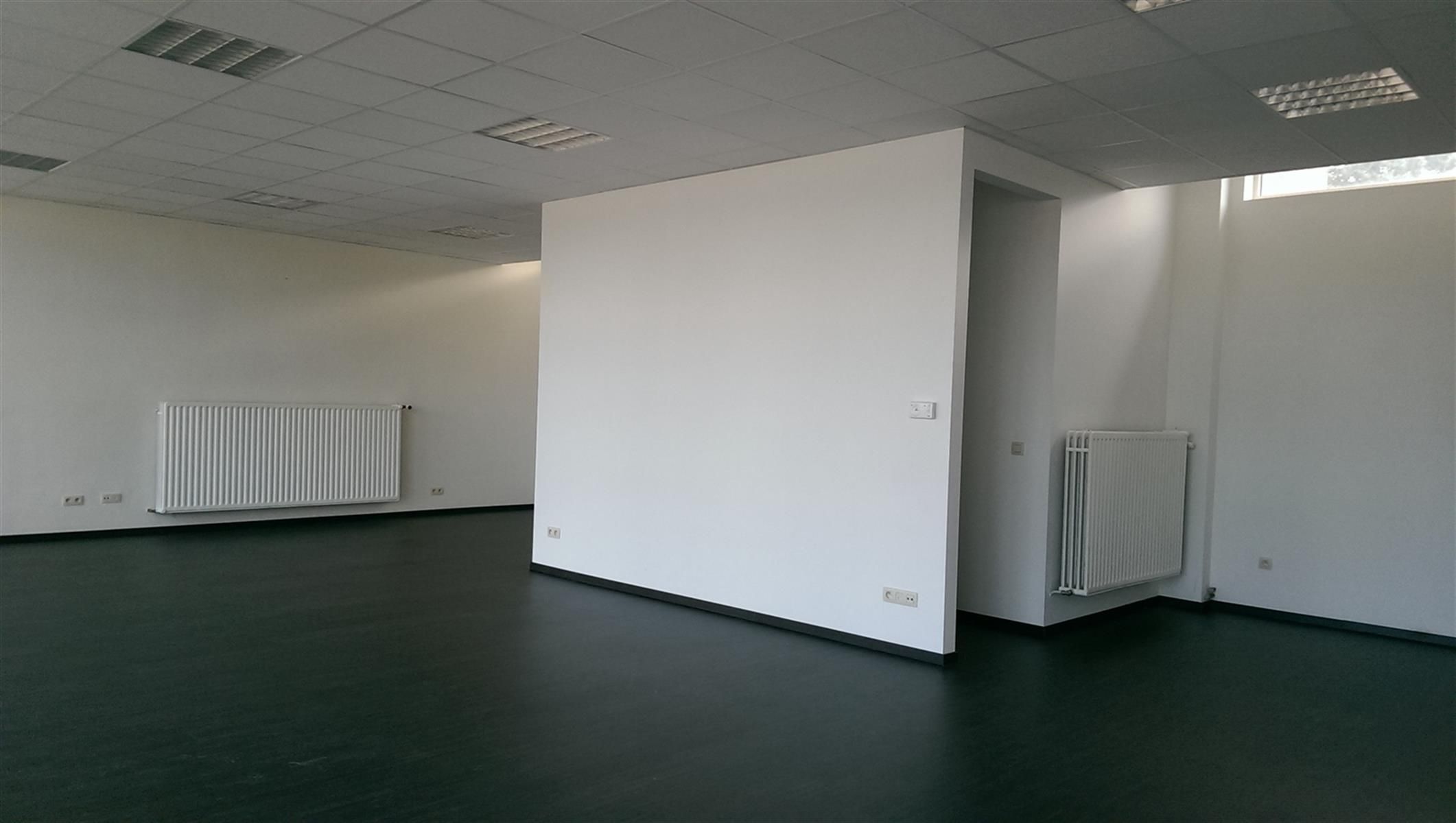 Verzorgde handelsruimte met parkeergelegenheid foto 6