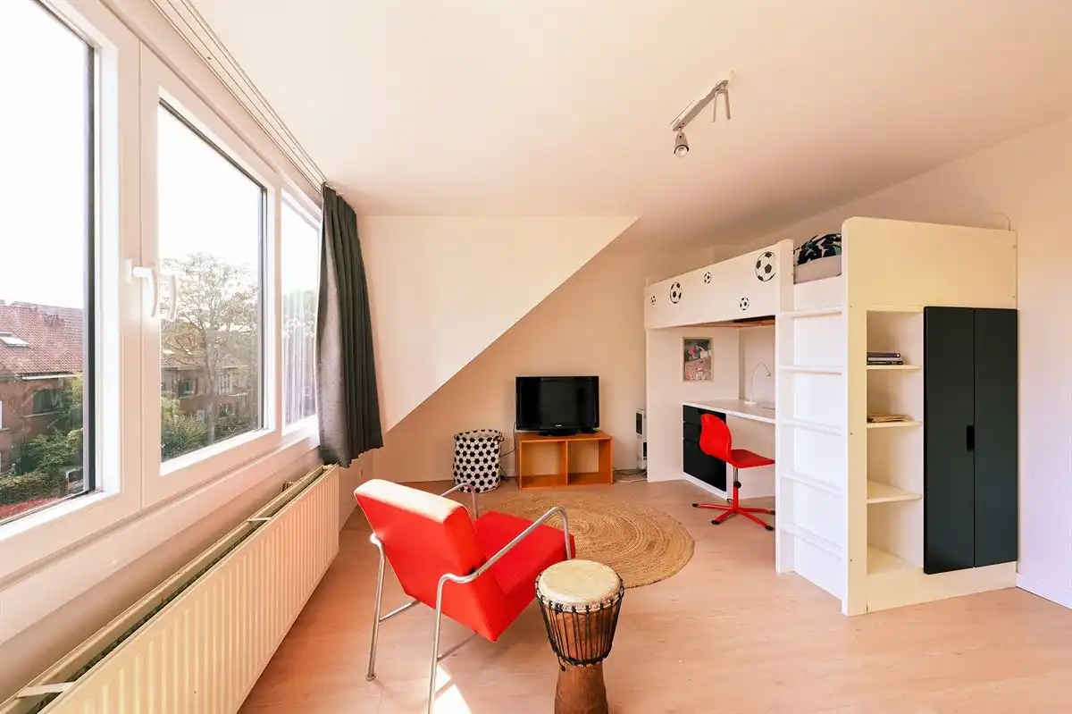 Ruime woning op zeer populaire locatie in Mortsel foto 20