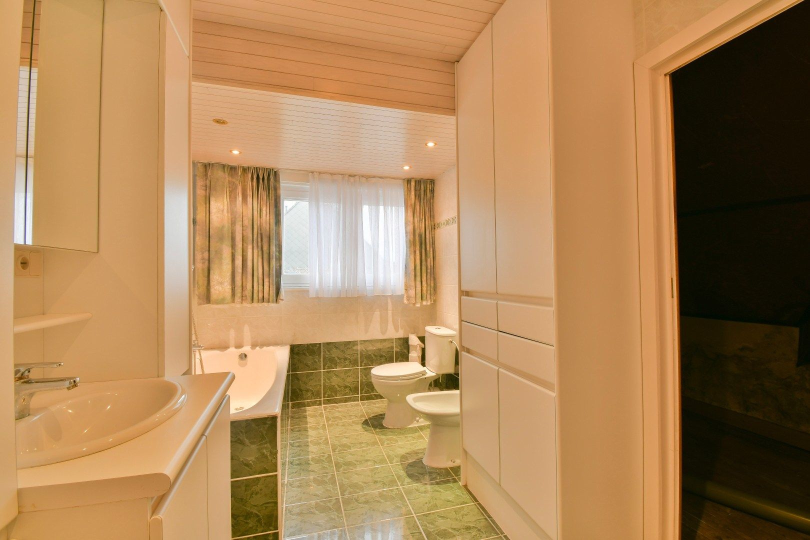 Halfopen woning met 3 slaapkamers in Westkerke foto 13