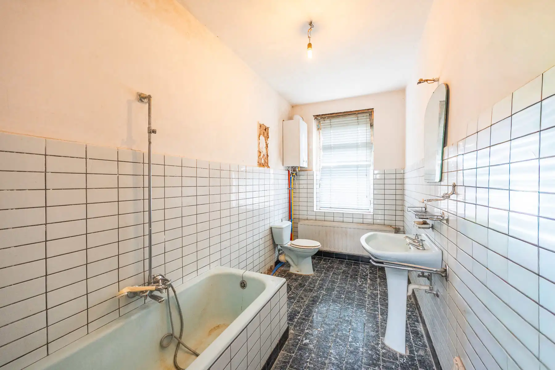 Ruime renovatie bel-etage woning met tuin en garage  foto 15
