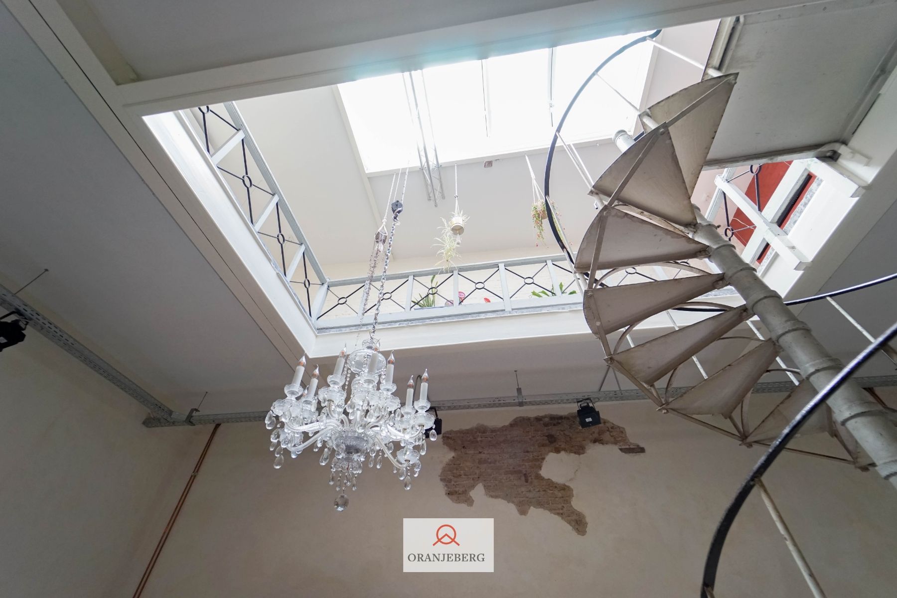 Polyvalente atelierruimte-magazijn-loods foto 12