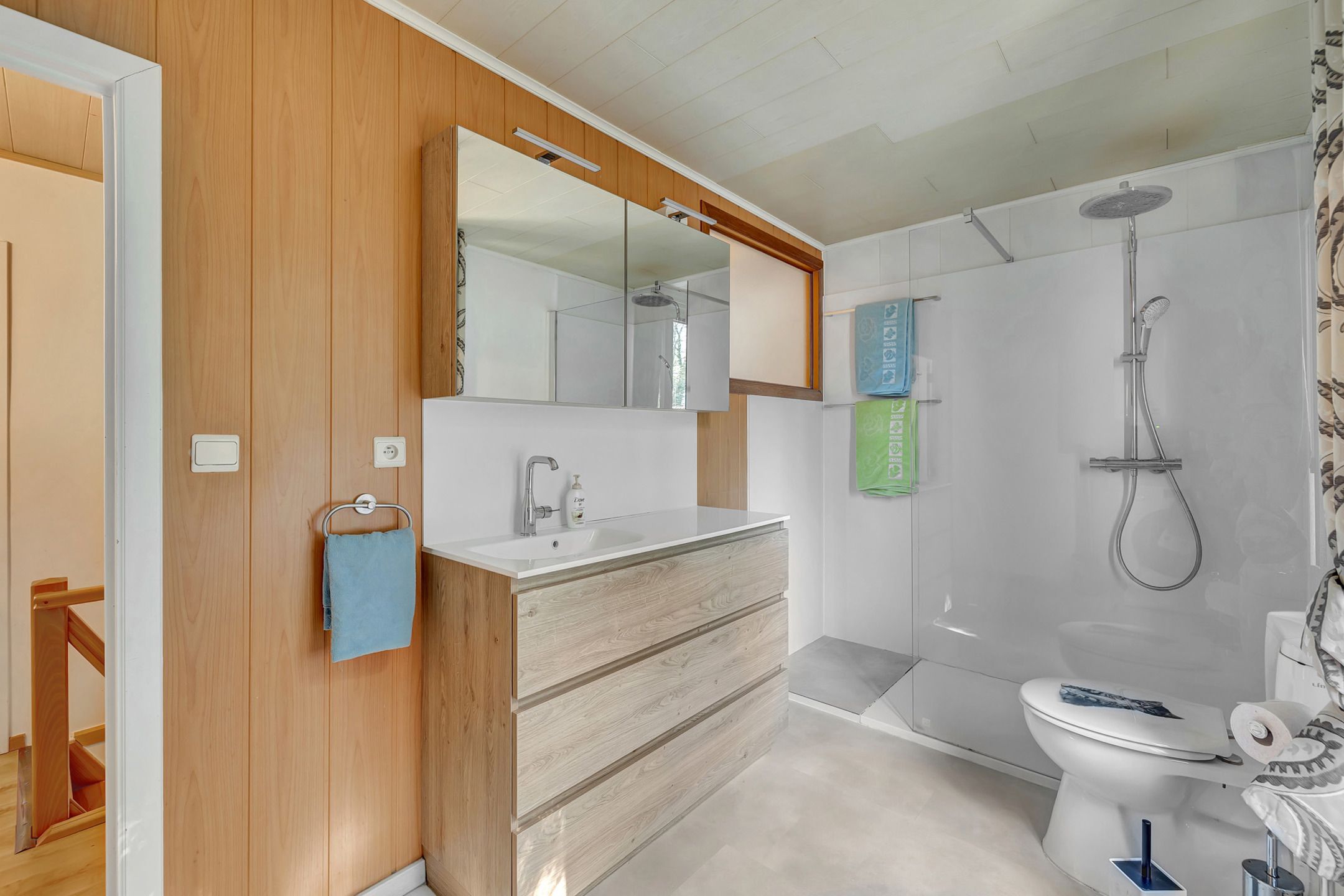 Instapklare woning in een rustige en groene omgeving! foto 10