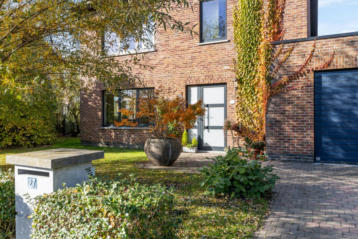 Instapklare en energiezuinige gezinswoning met tuin in Lebbeke foto 2