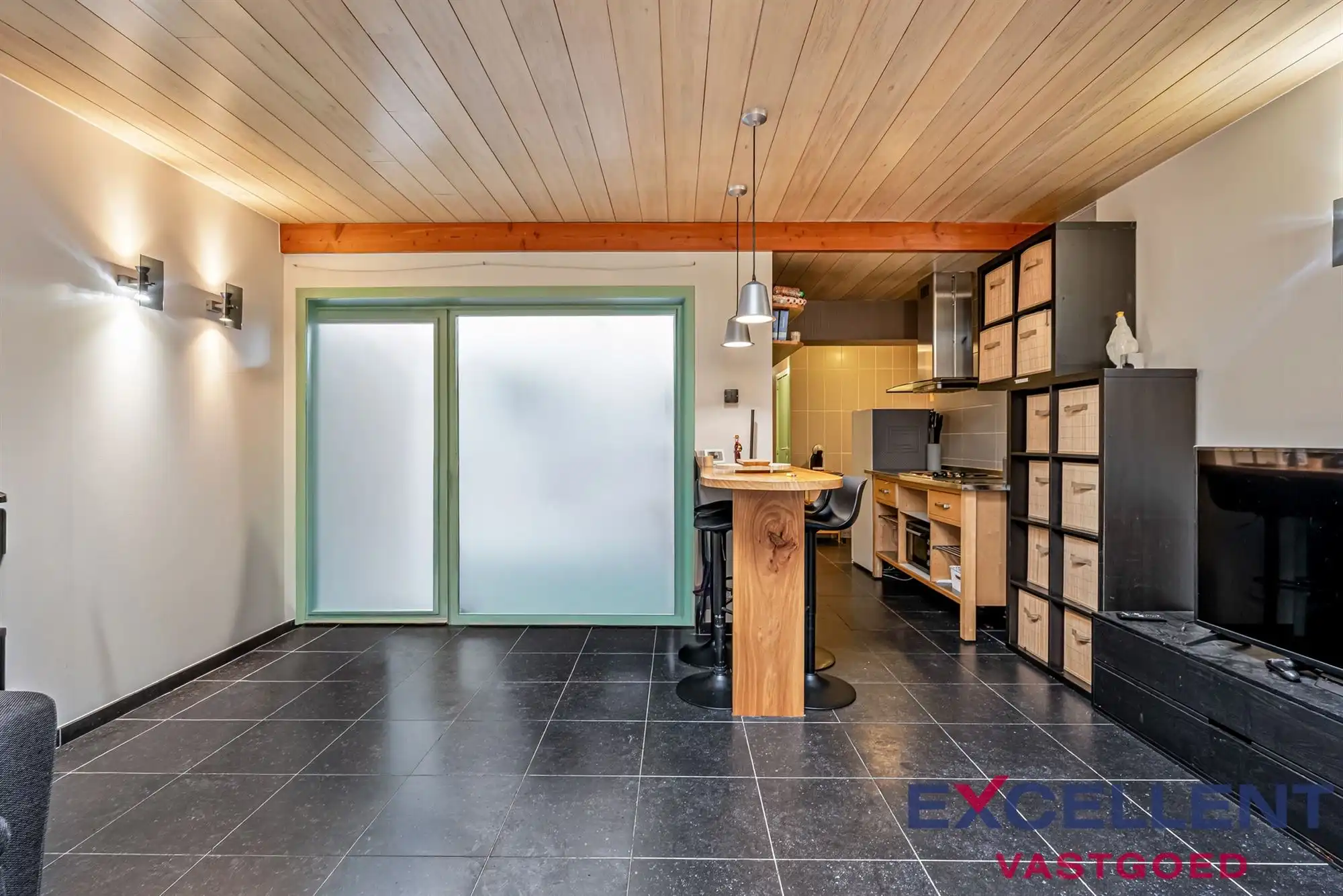 Gelijkvloerse handelsruimte met studio centrum Deinze te koop foto 14