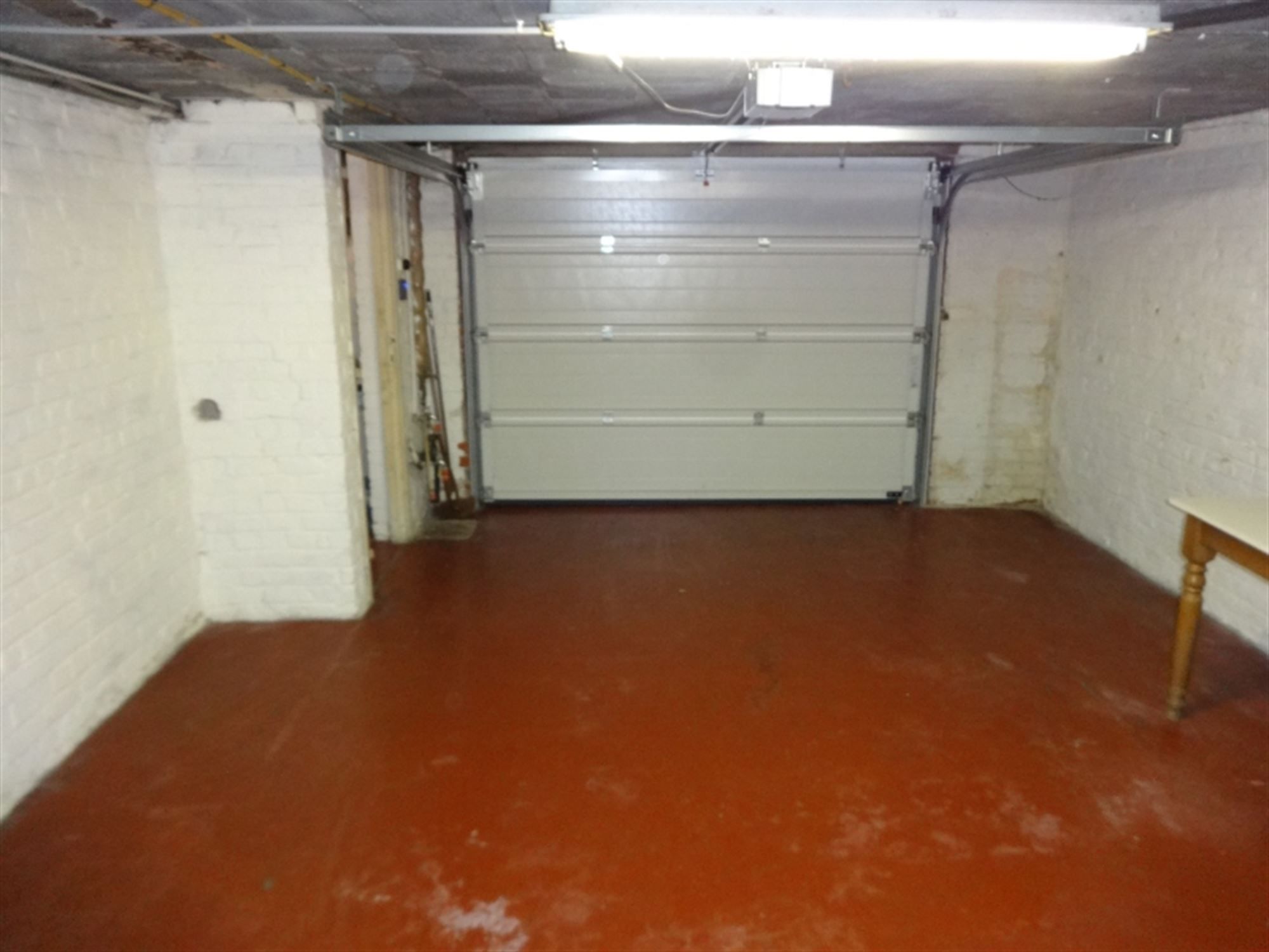 Woonhuis met terras en garage foto 19