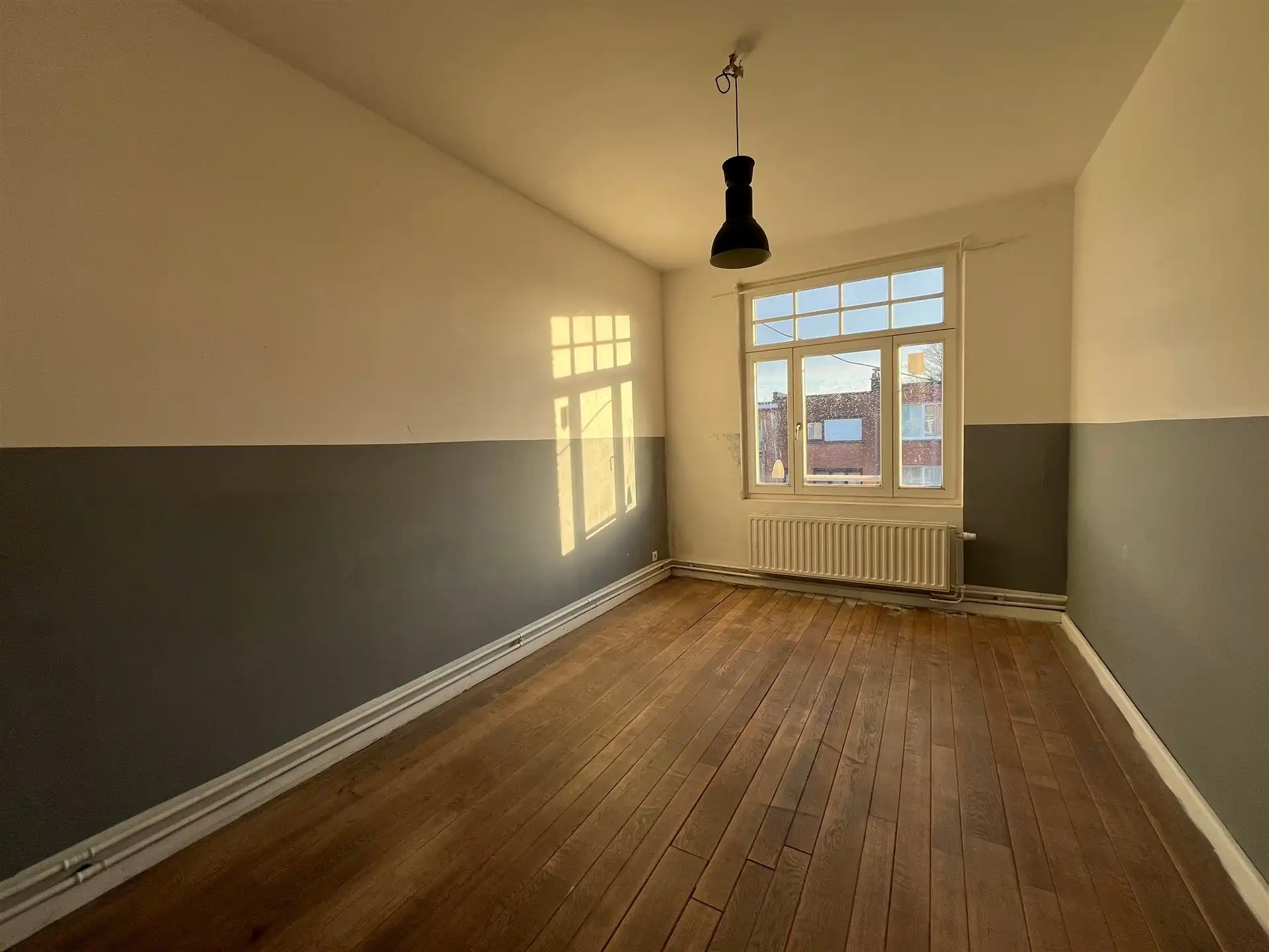 Appartementsgebouw met parking en tuin! foto 9