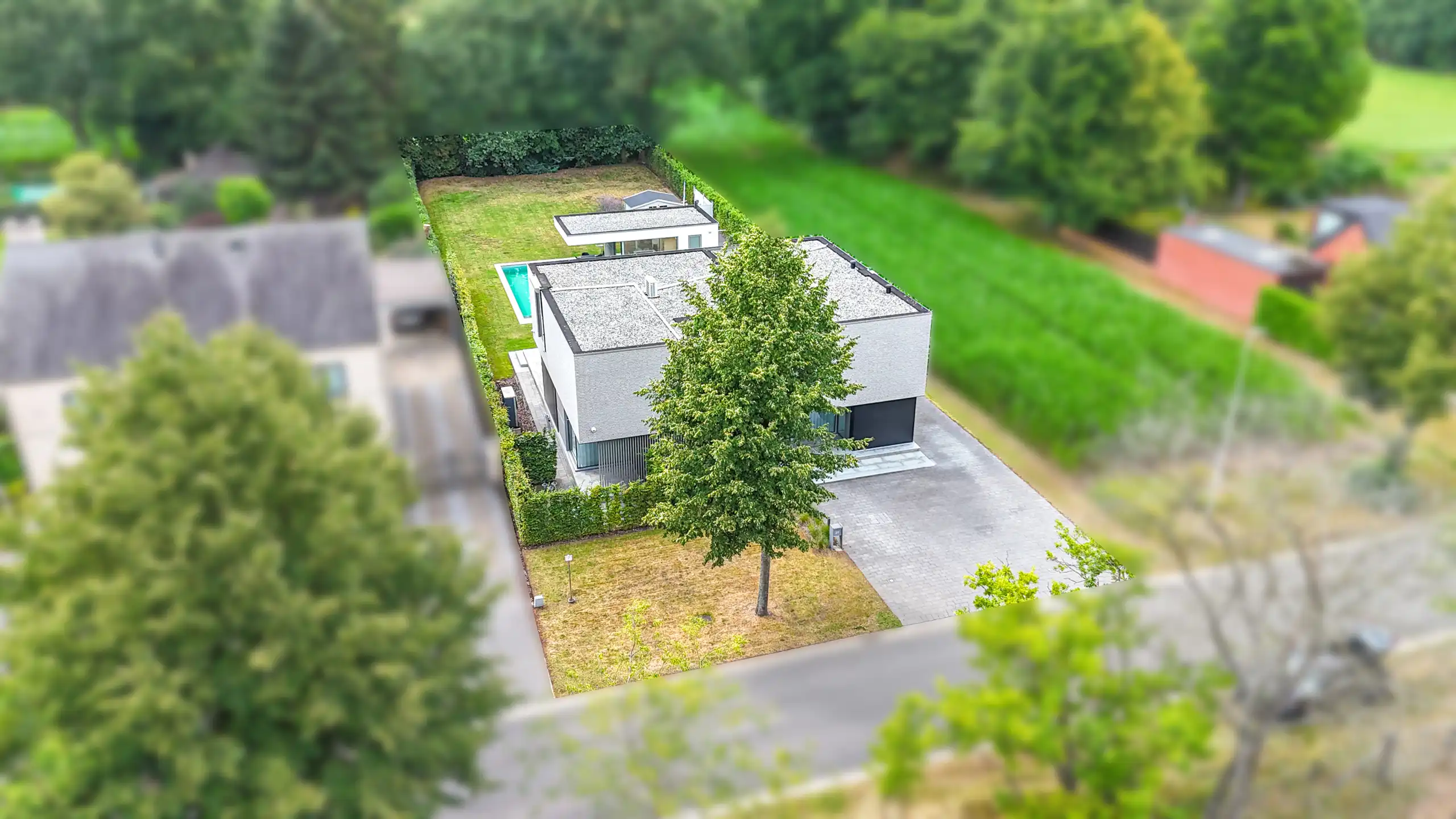 High-end instapklare woning met 4slpk, zwembad + terras! foto 32