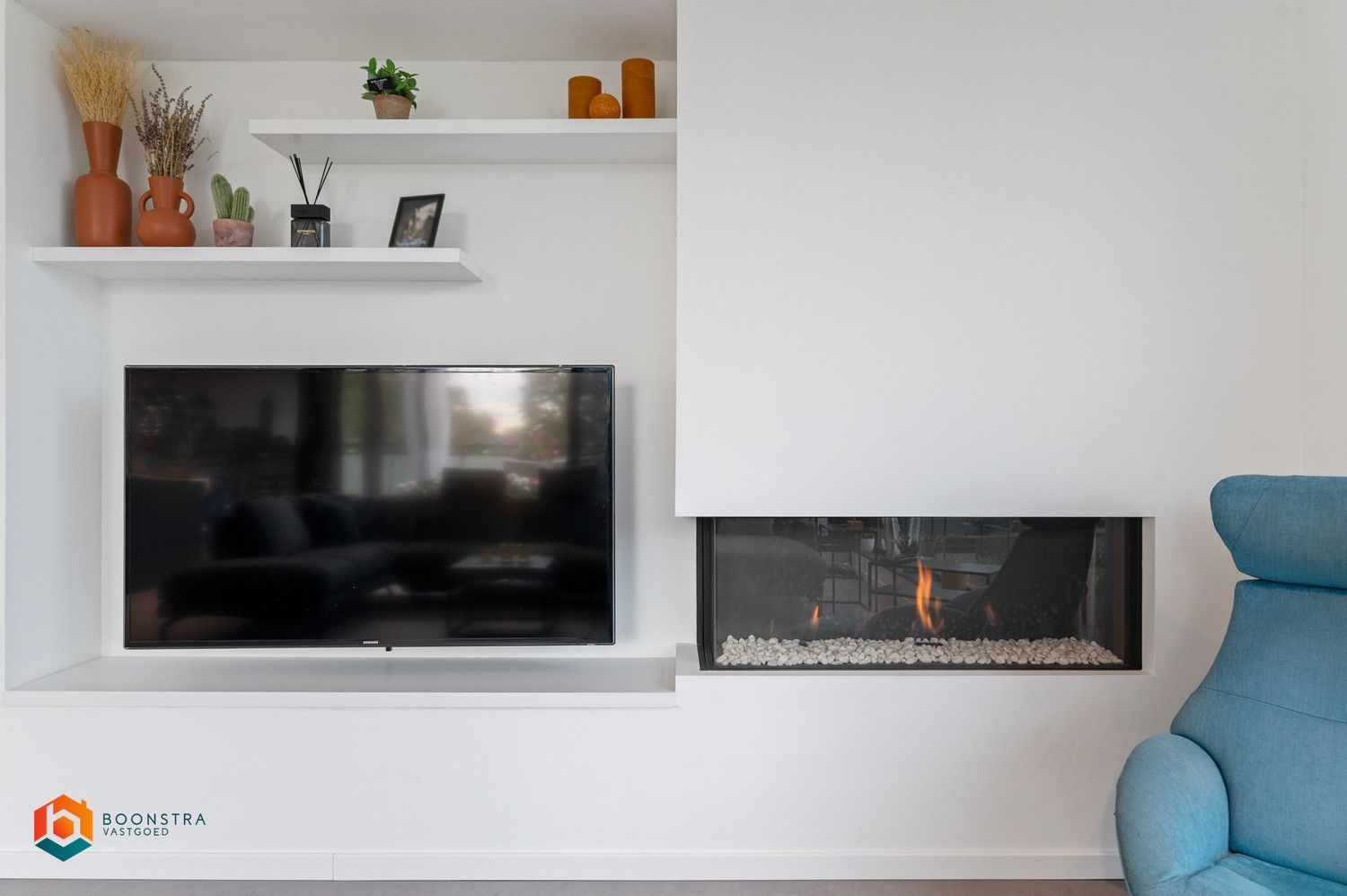 Exclusieve moderne villa met handelsruimte te Schriek foto 4