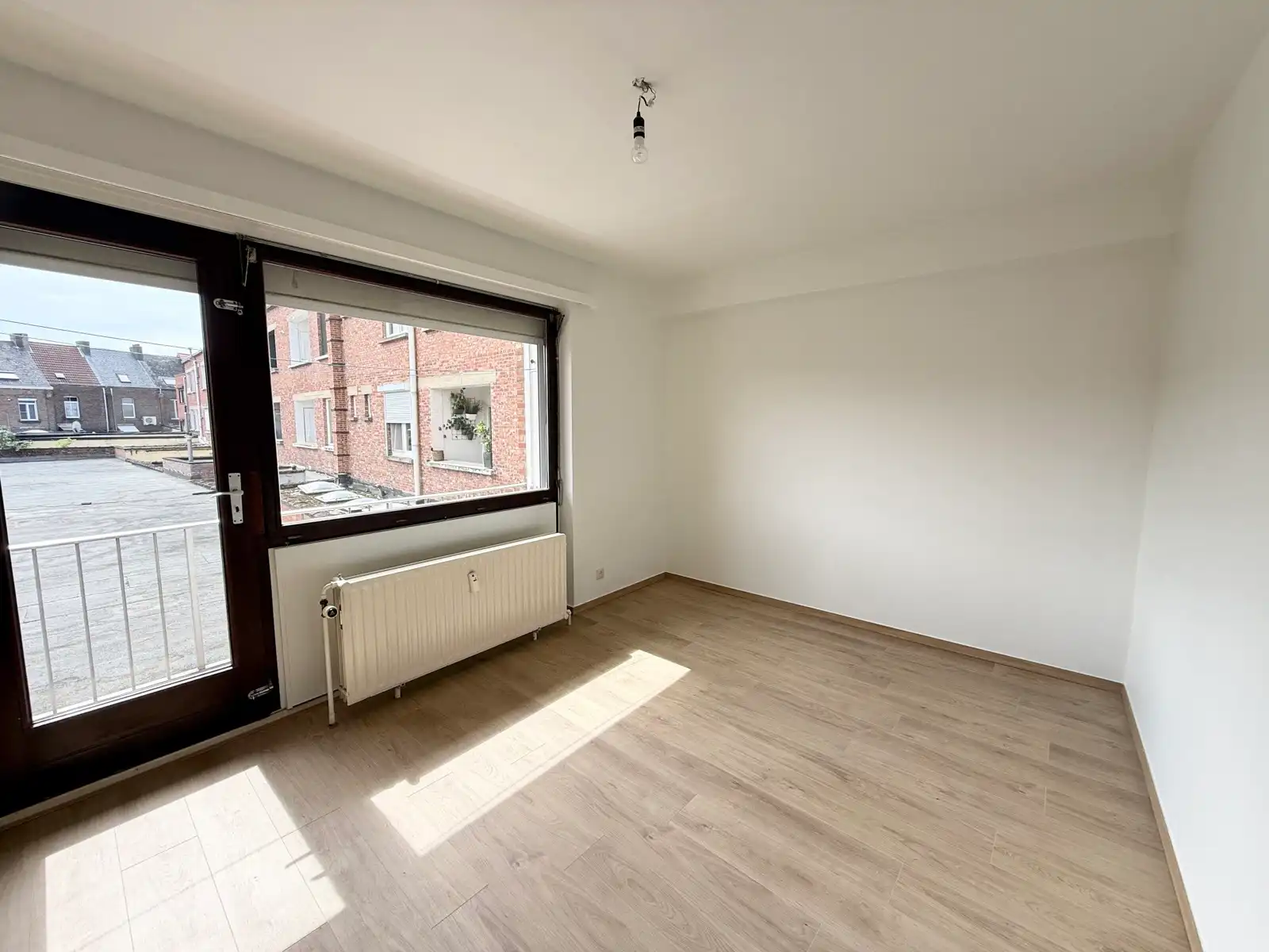 Appartement te huur foto {{pictureIndex}}