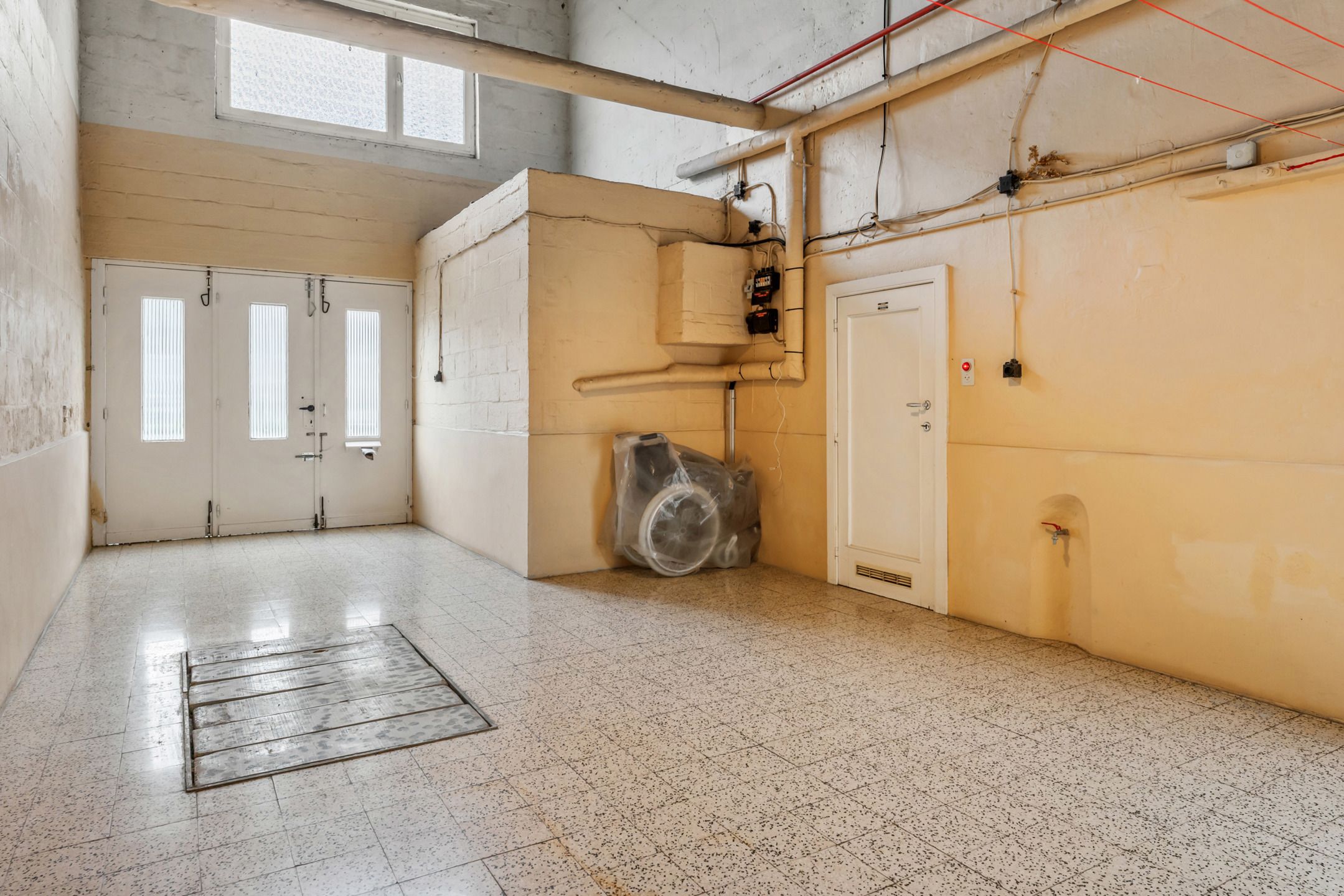 Te renoveren woning met garage op 4a30 te Zussen foto 10