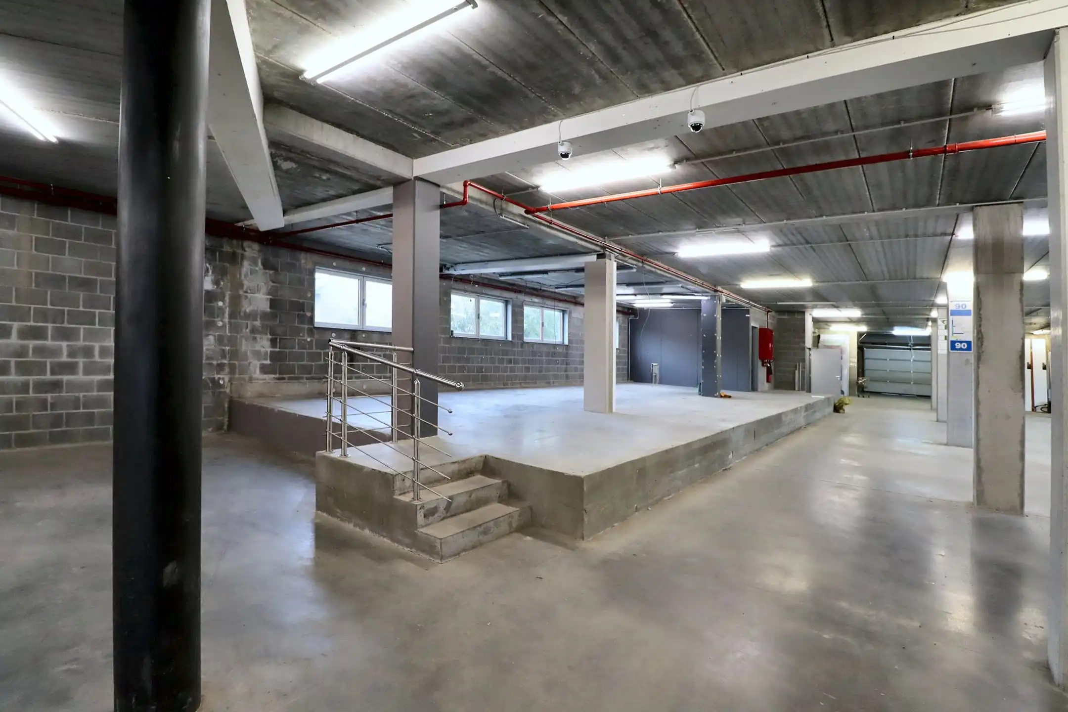 Handelspand 1.830 m² aan invalsweg Puurs foto 13
