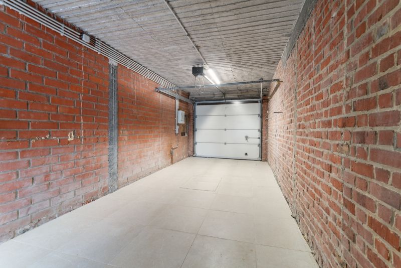 Gerenoveerd gebouw met twee instapklare appartementen foto 29