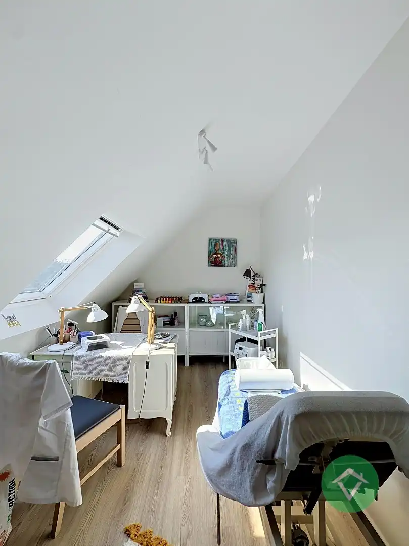 Ruim 3-slaapkamer appartement met 129 m² bewoonbare oppervlakte te Gistel foto 17
