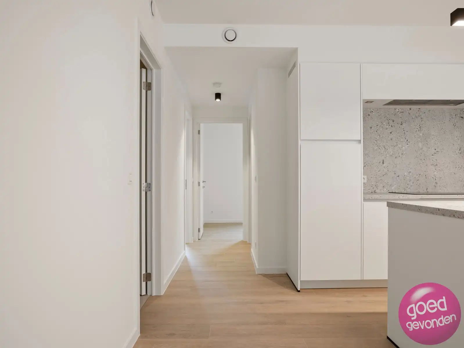 Nieuwbouw - 2 slaapkamers - terras foto 10