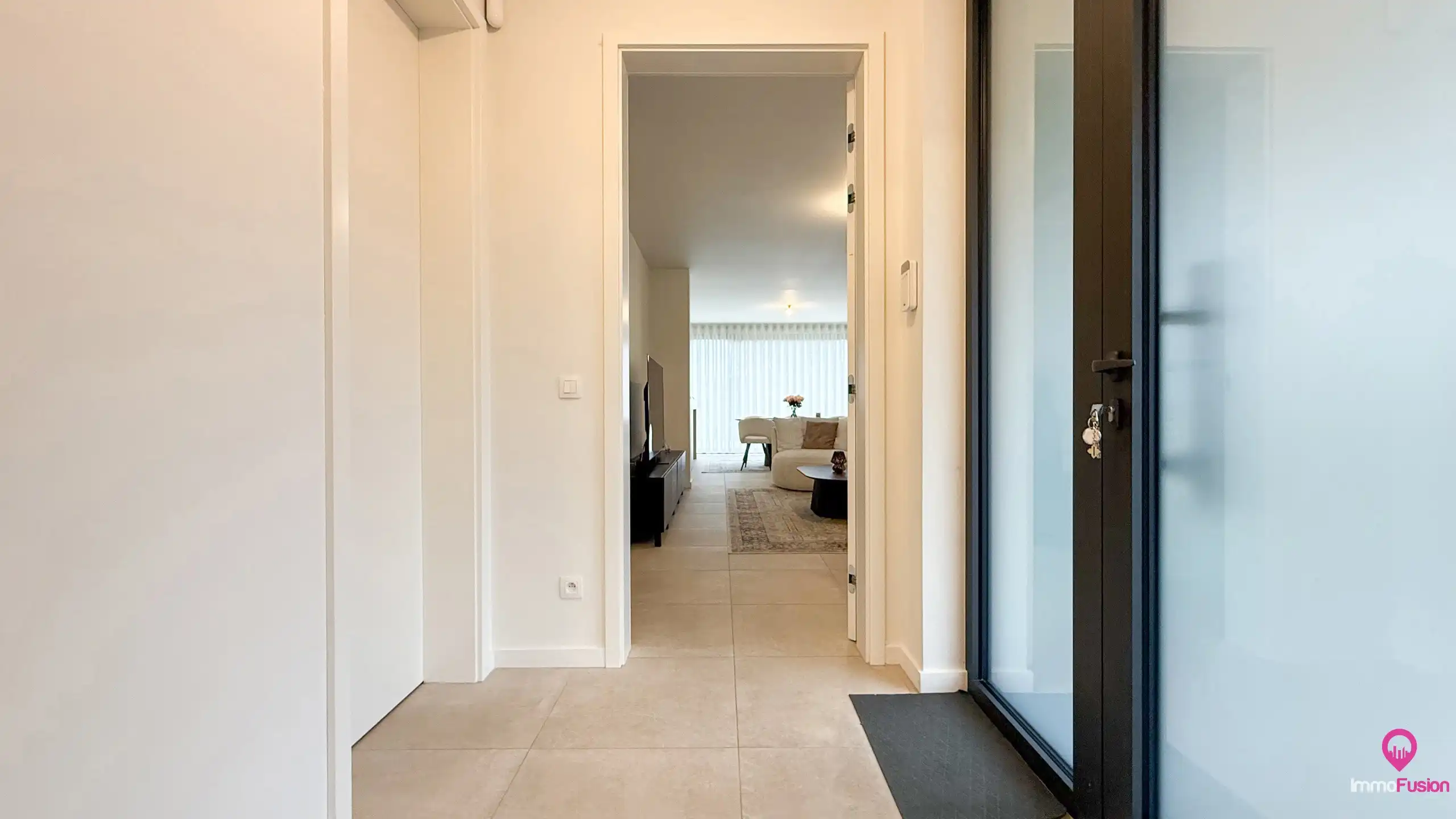 Stijlvolle nieuwbouwwoning met diepe tuin + vloerverwarming! foto 19