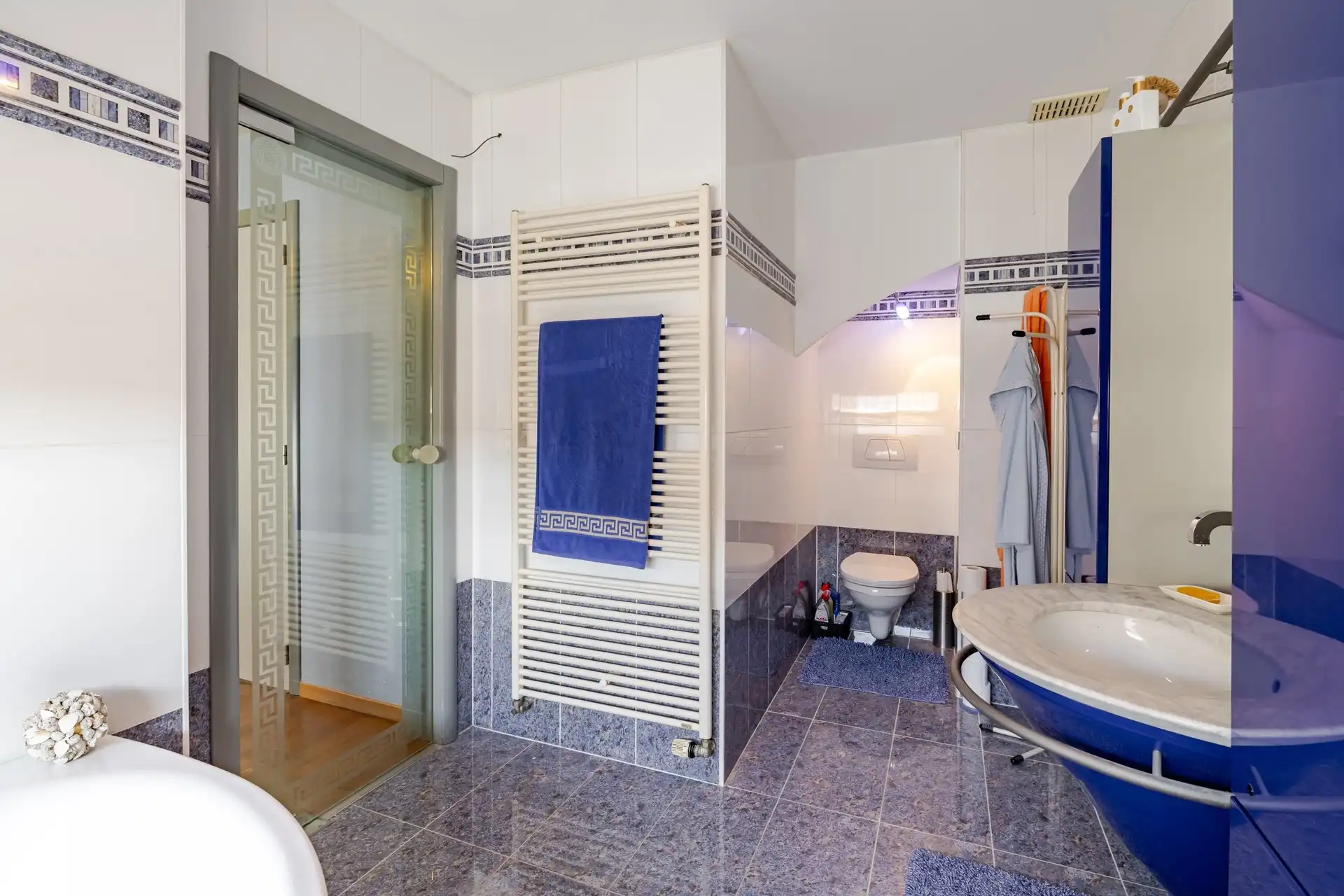 Luxueus duplex appartement van 160 m² met garage, kelder en twee terrassen op toplocatie foto 15