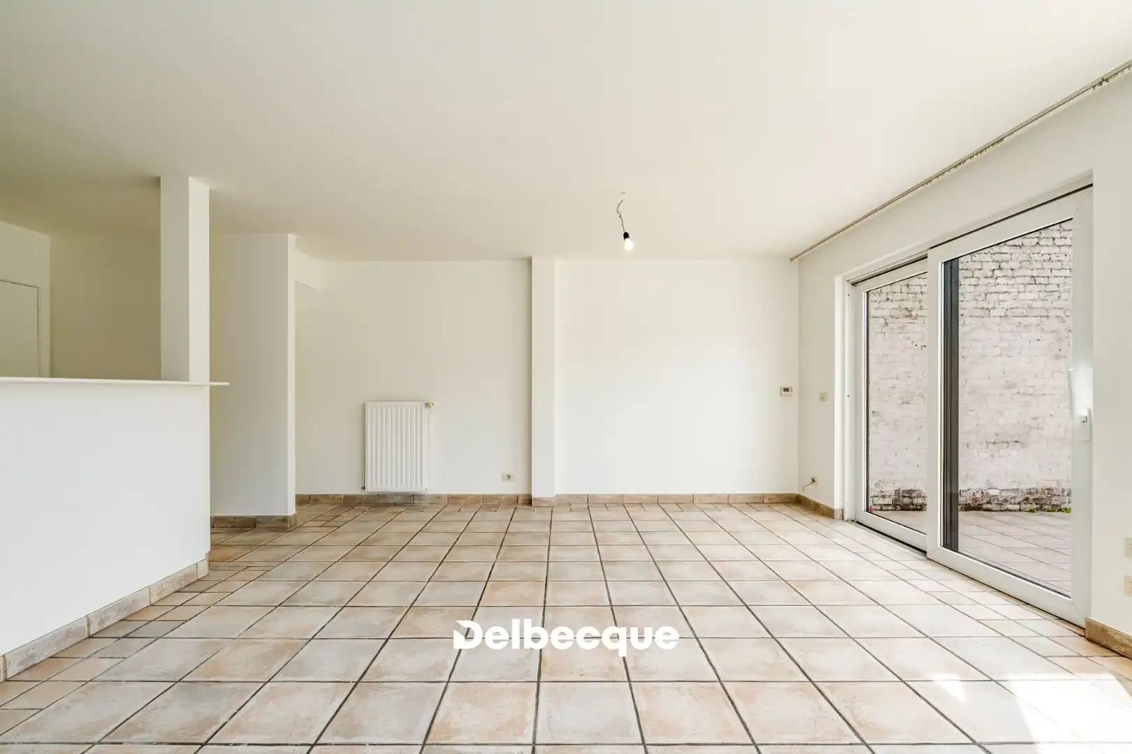 Halfopen woning met leuke tuin in gegeerde wijk te Assebroek foto 3