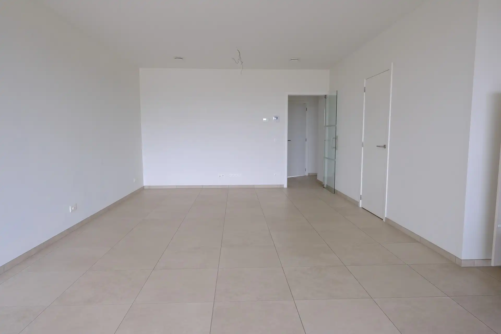 PRACHTIG 2SLPK APP VAN 94M² MET RUIM OVERDEKT TERRAS foto 5