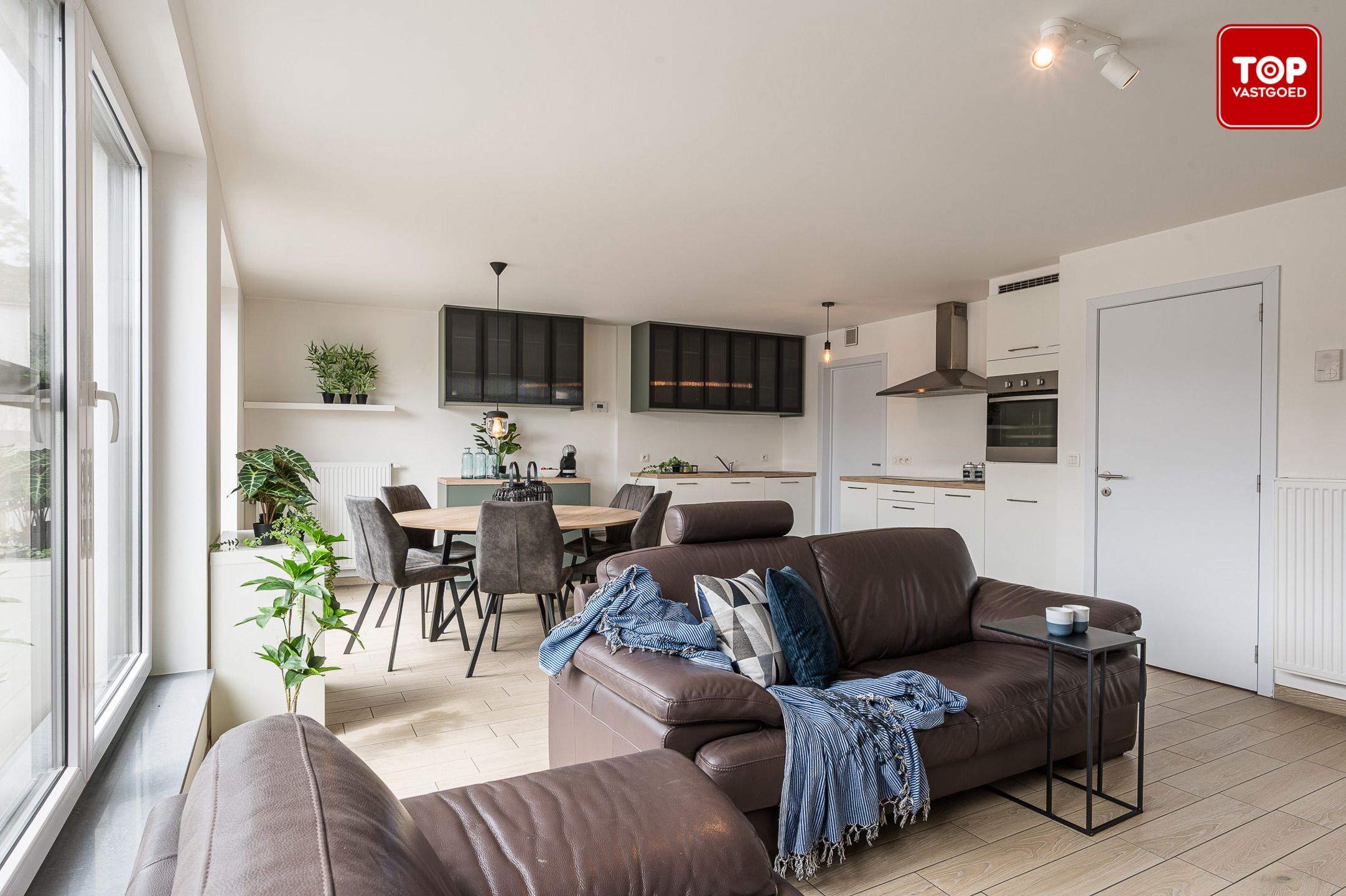 Instapklaar energiezuinig appartement met 2 slaapkamers en zonneterras foto 7
