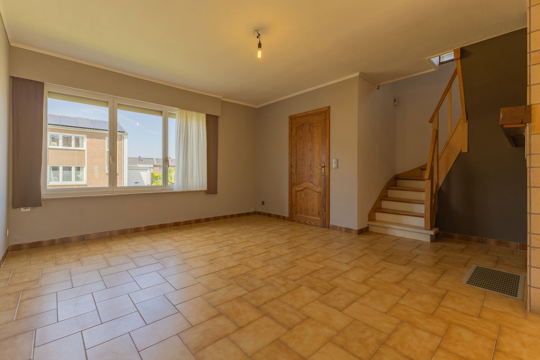 Rustig gelegen woning met 3 slaapkamers en tuin foto 6